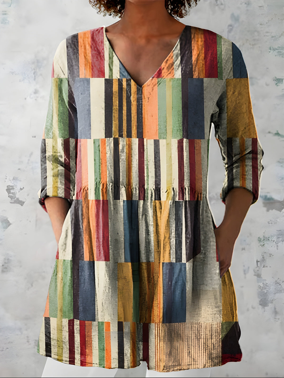 Amélie | Long Blouse with V-Neck